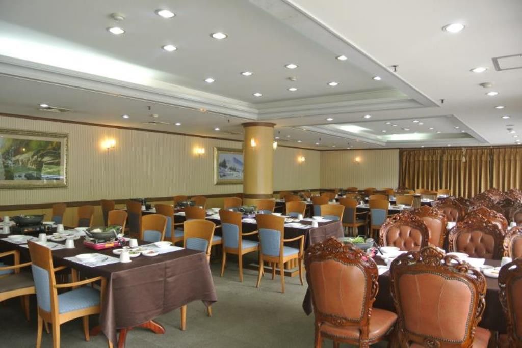 Lake Hills Hotel Songnisan Boeun Exterior photo